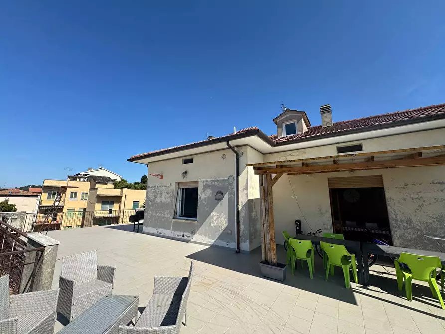 Immagine 44 di Attico in vendita  in Via Ungheria, 29 a Osimo