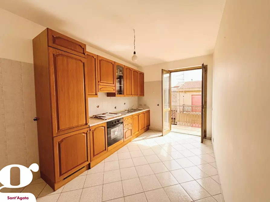 Immagine 3 di Appartamento in vendita  in Via GIUSEPPE GARIBALDI, 8/10 a Acquedolci