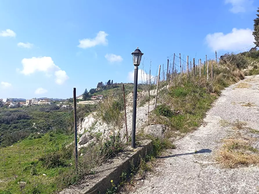 Immagine 44 di Villa in vendita  in Via provinciale massa santa lucia, Snc a Messina
