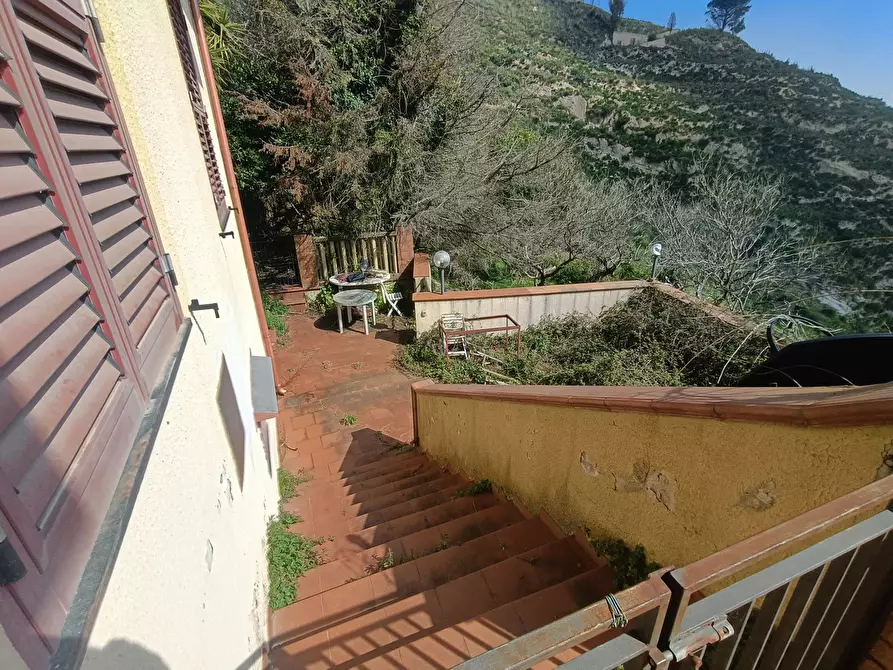 Immagine 30 di Villa in vendita  in Via provinciale massa santa lucia, Snc a Messina