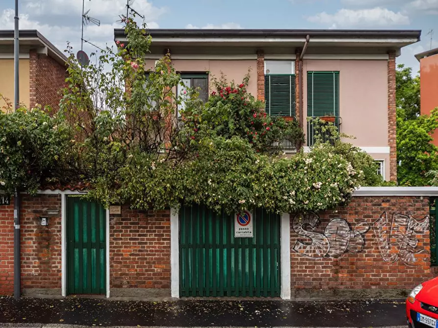 Immagine 45 di Casa bifamiliare in vendita  in Via NOVARA, 112 a Milano