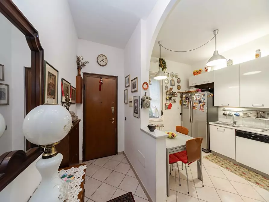 Immagine 2 di Casa bifamiliare in vendita  in Via NOVARA, 112 a Milano