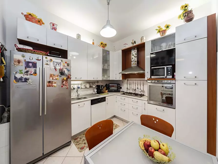 Immagine 6 di Casa bifamiliare in vendita  in Via NOVARA, 112 a Milano