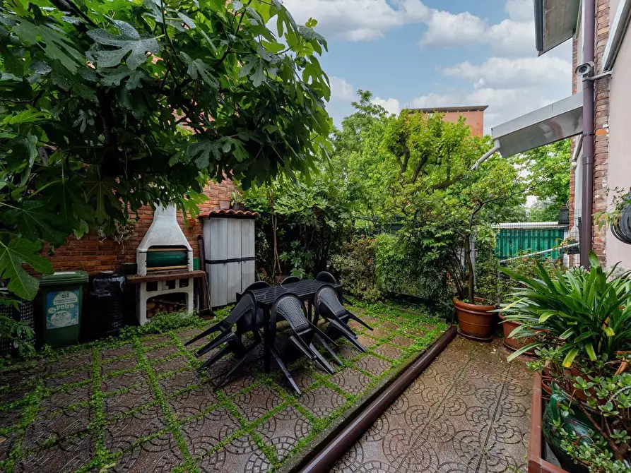 Immagine 39 di Casa bifamiliare in vendita  in Via NOVARA, 112 a Milano