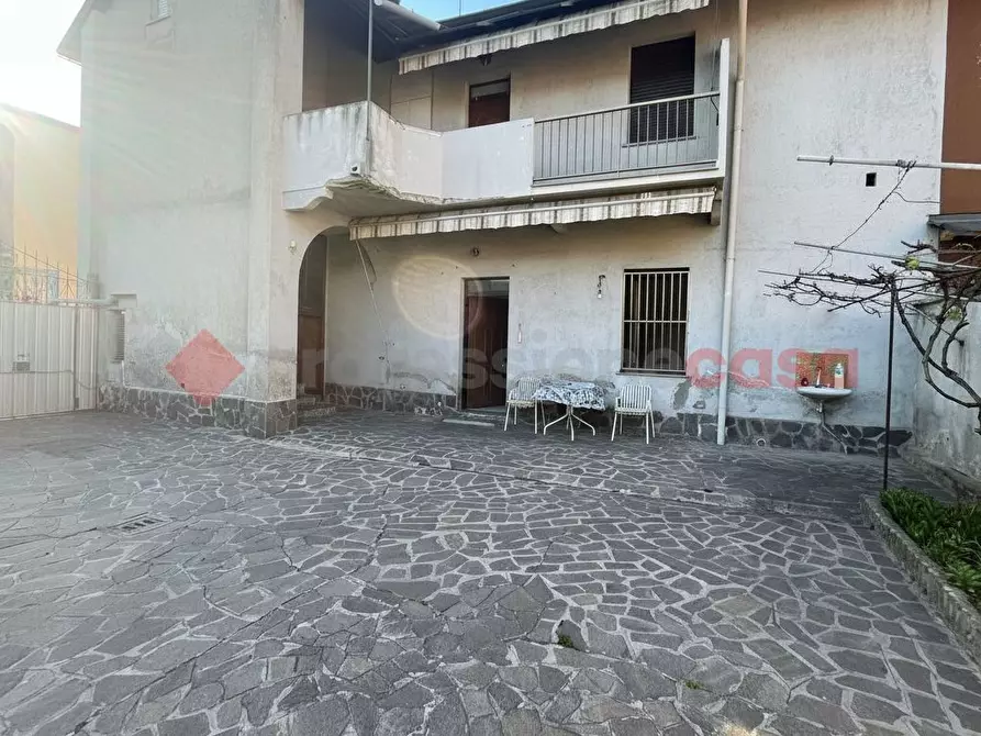 Immagine 3 di Palazzo in vendita  in Via alessandria, snc a Legnano