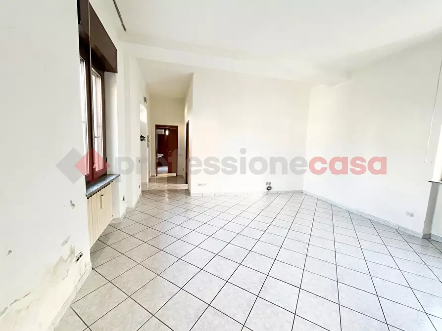 Immagine 5 di Palazzo in vendita  in Via alessandria, snc a Legnano