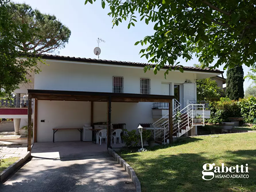 Immagine 38 di Villa in vendita  in Via Toscanini a Misano Adriatico