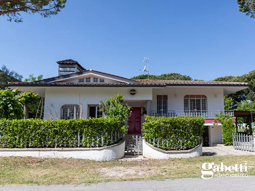 Immagine 40 di Villa in vendita  in Via Toscanini a Misano Adriatico