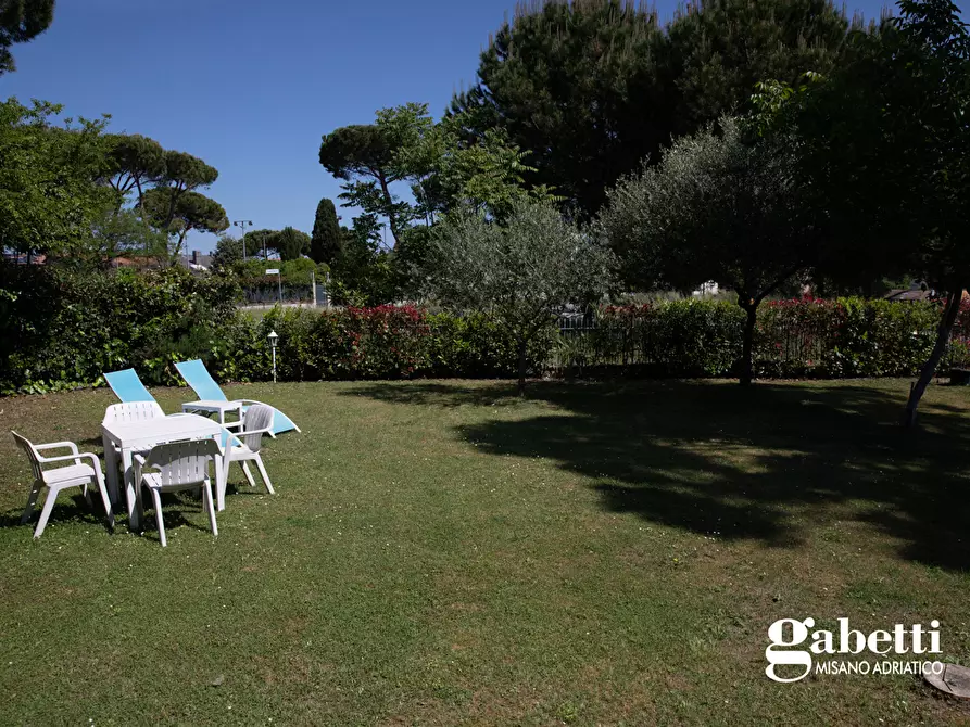 Immagine 18 di Villa in vendita  in Via Toscanini a Misano Adriatico