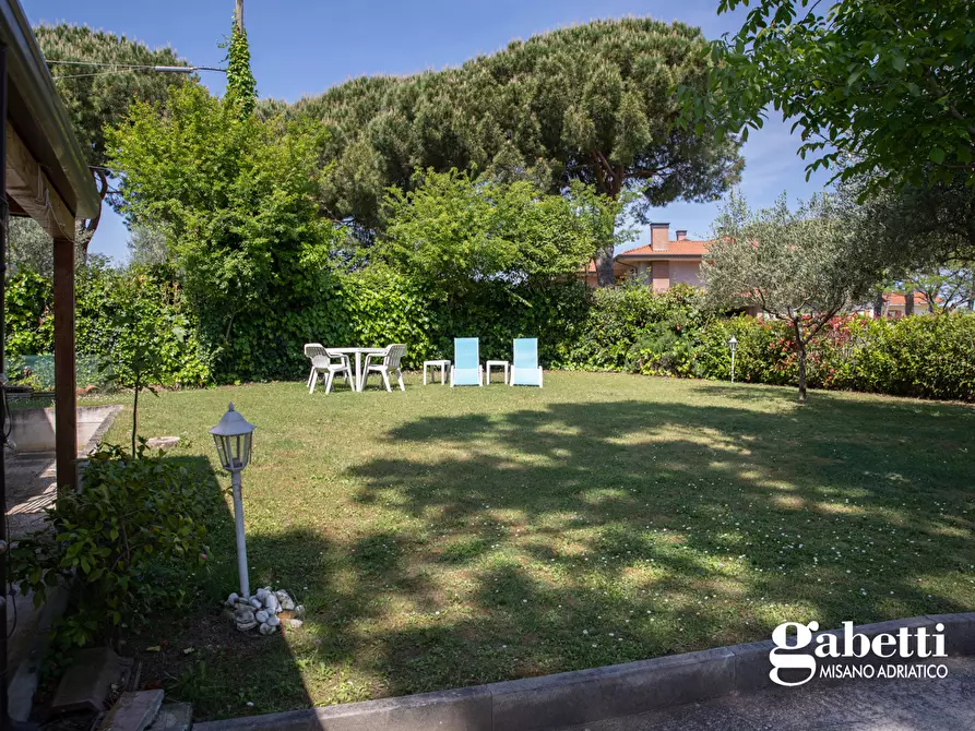 Immagine 20 di Villa in vendita  in Via Toscanini a Misano Adriatico