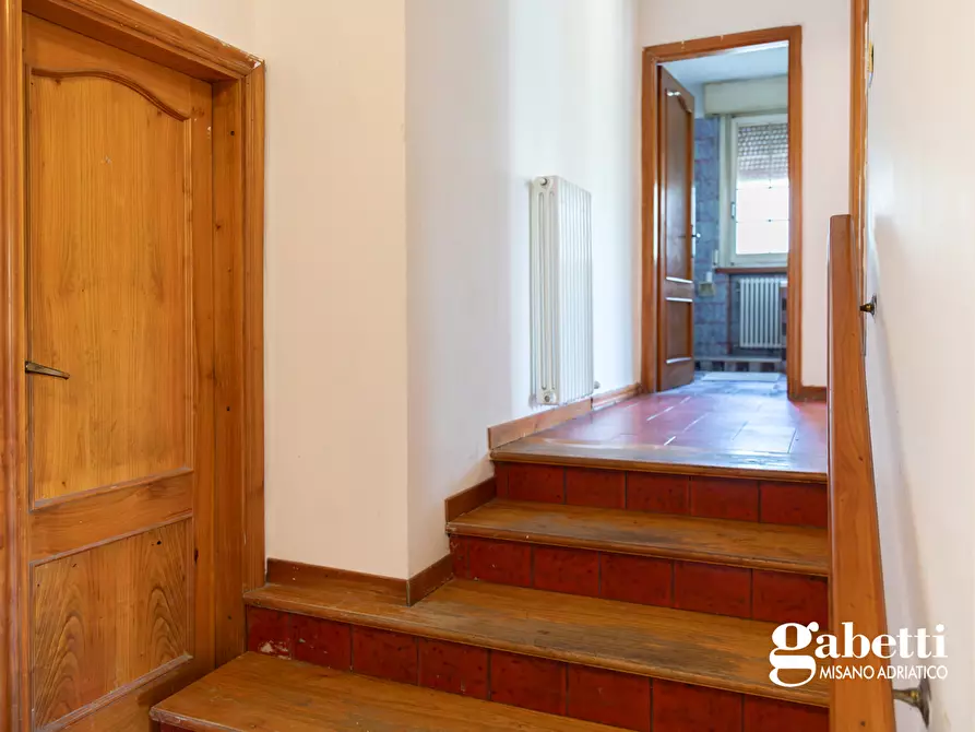 Immagine 31 di Villa in vendita  in Via Toscanini a Misano Adriatico
