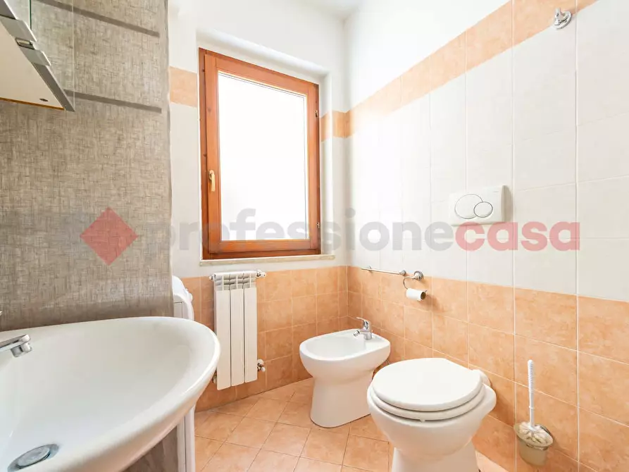 Immagine 10 di Appartamento in vendita  in Via delle Passiflore, 19 a Roma