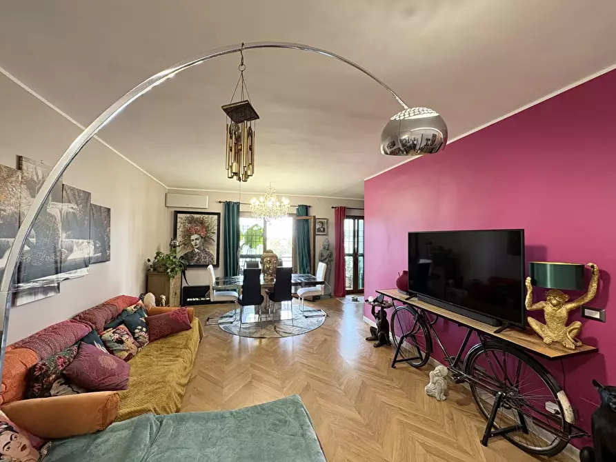 Immagine 1 di Appartamento in vendita  in Viale Alessandro Ruspoli, 201 a Roma