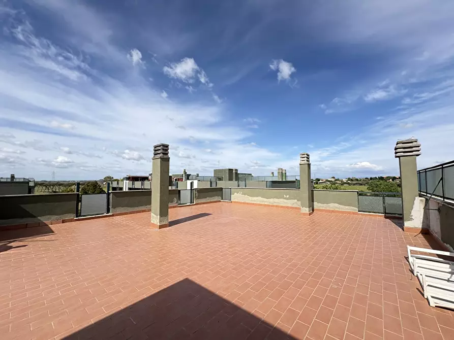 Immagine 23 di Appartamento in vendita  in Viale Alessandro Ruspoli, 201 a Roma