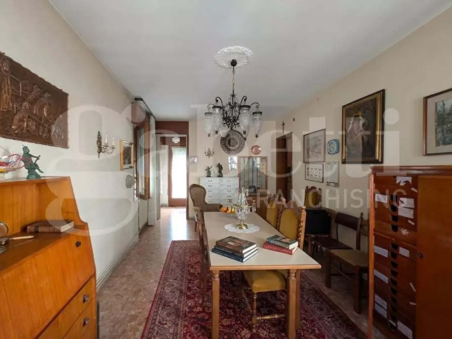 Immagine 1 di Appartamento in vendita  in Via CAVARZERE Via dei martiri, 31 a Cavarzere