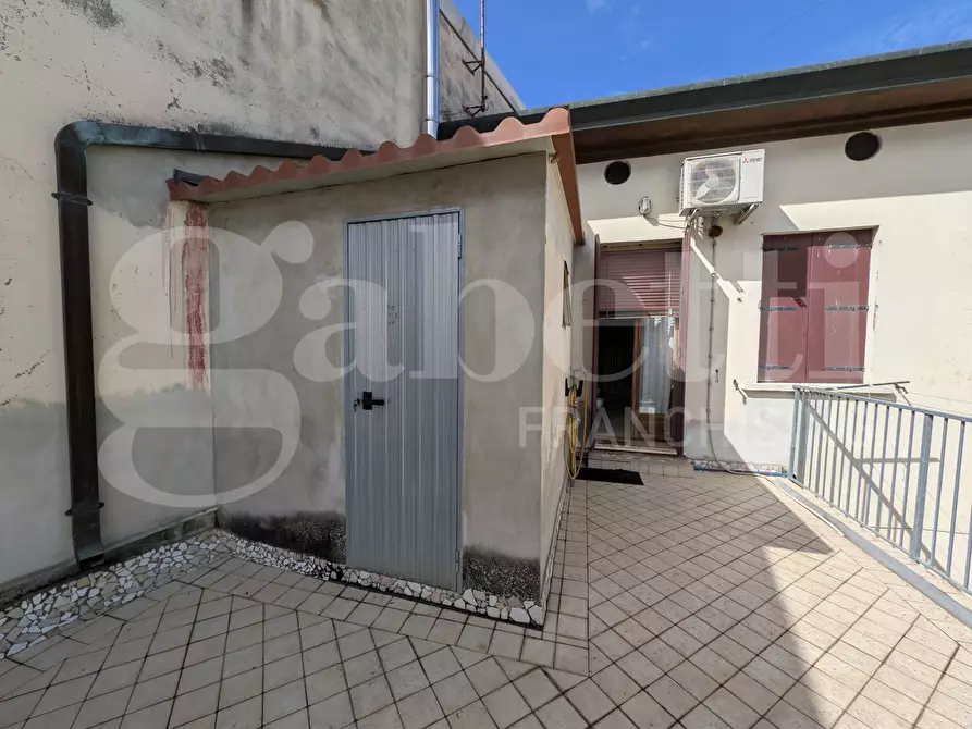 Immagine 15 di Appartamento in vendita  in Via CAVARZERE Via dei martiri, 31 a Cavarzere