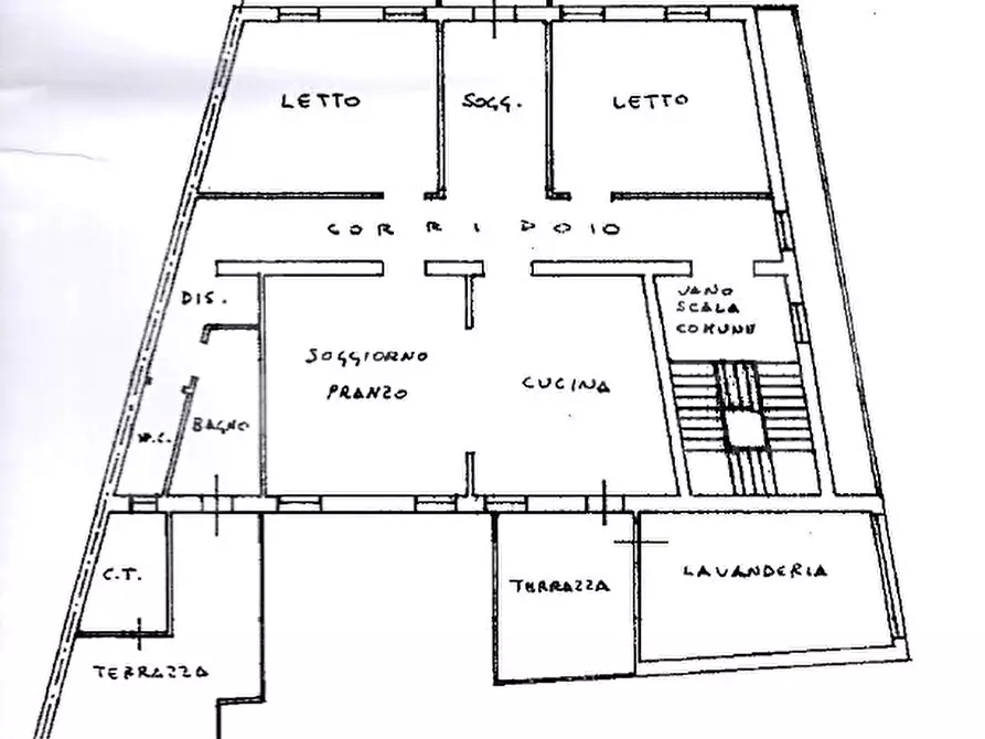 Immagine 21 di Appartamento in vendita  in Via CAVARZERE Via dei martiri, 31 a Cavarzere