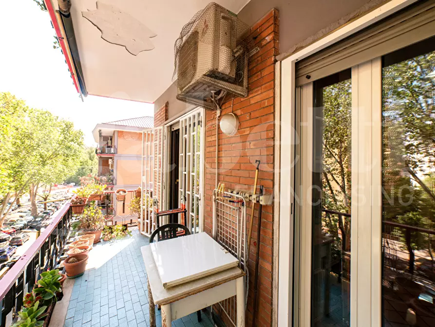 Immagine 22 di Appartamento in vendita  in Viale di Tor Marancia, 60 a Roma