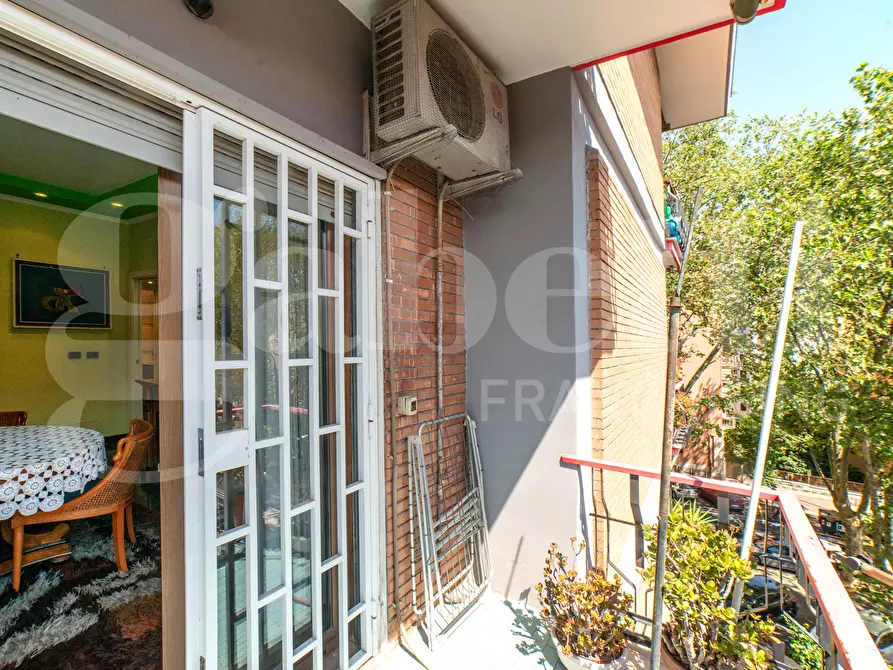Immagine 24 di Appartamento in vendita  in Viale di Tor Marancia, 60 a Roma