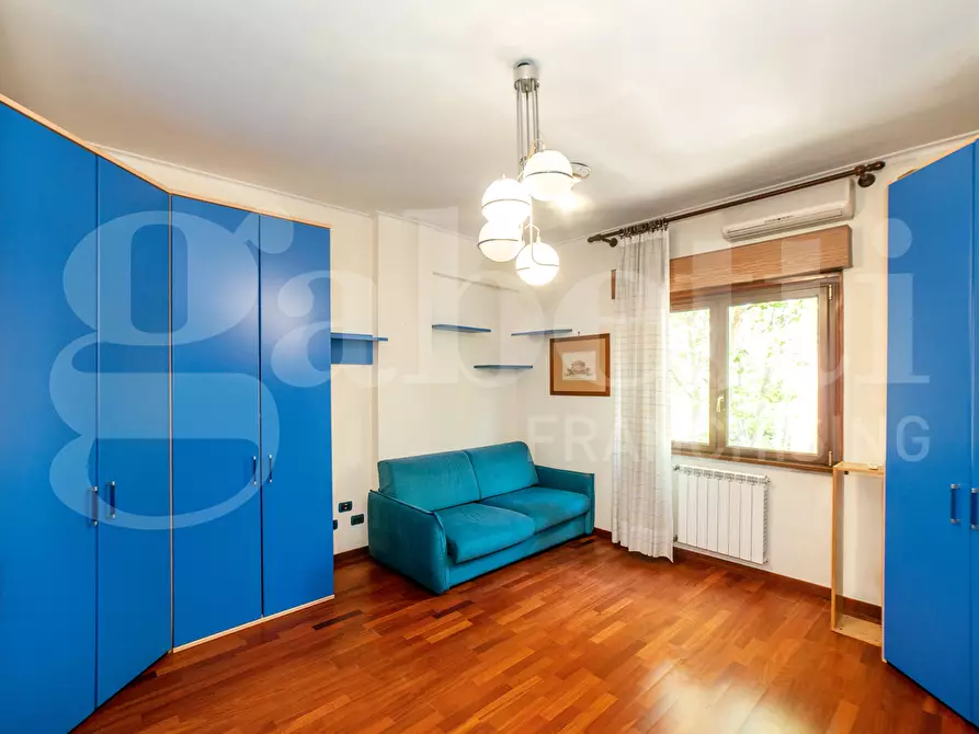 Immagine 16 di Appartamento in vendita  in Viale di Tor Marancia, 60 a Roma