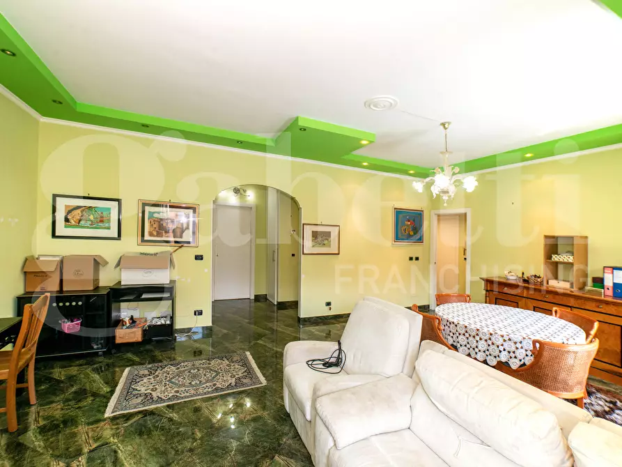 Immagine 2 di Appartamento in vendita  in Viale di Tor Marancia, 60 a Roma