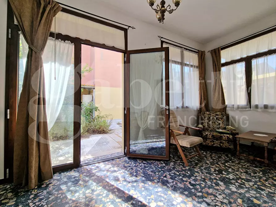 Immagine 13 di Casa indipendente in vendita  in Via nuova, 51 a Sestu