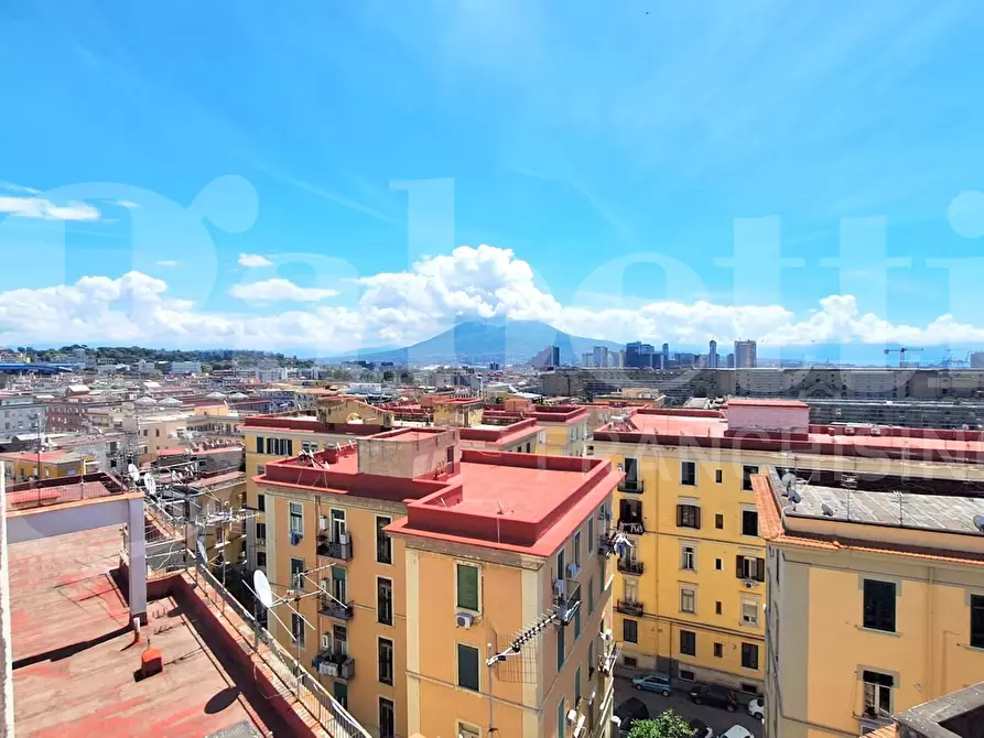 Immagine 1 di Appartamento in vendita  in Vico sant'eframo vecchio, 55 a Napoli