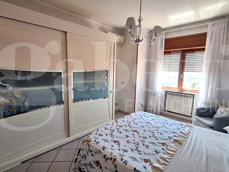 Immagine 12 di Appartamento in vendita  in Vico sant'eframo vecchio, 55 a Napoli