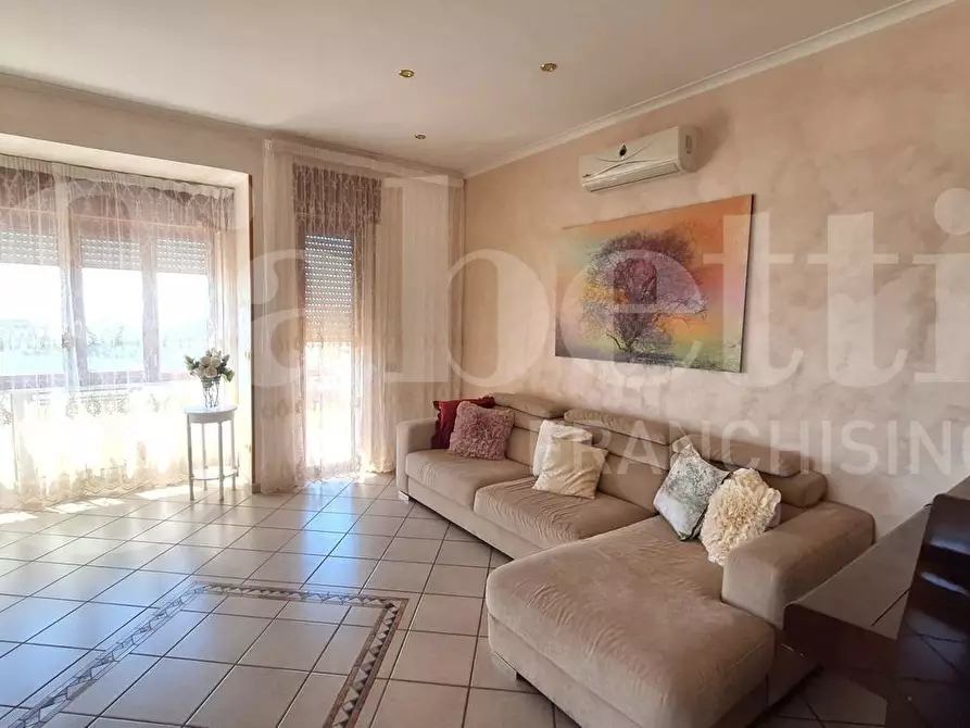 Immagine 10 di Appartamento in vendita  in Vico sant'eframo vecchio, 55 a Napoli