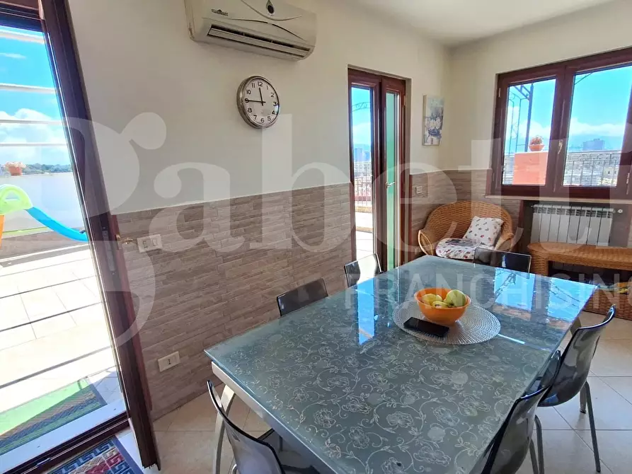 Immagine 25 di Appartamento in vendita  in Vico sant'eframo vecchio, 55 a Napoli