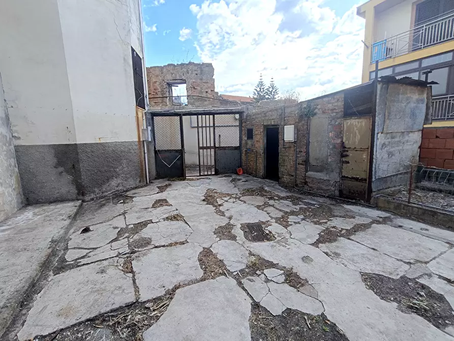 Immagine 2 di Appartamento in vendita  in Via consolare valeria, 171 a Messina