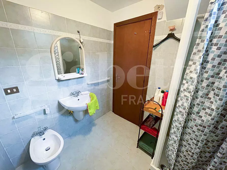 Immagine 16 di Casa indipendente in vendita  in Via PIETRO NENNI, 13 a Torgiano