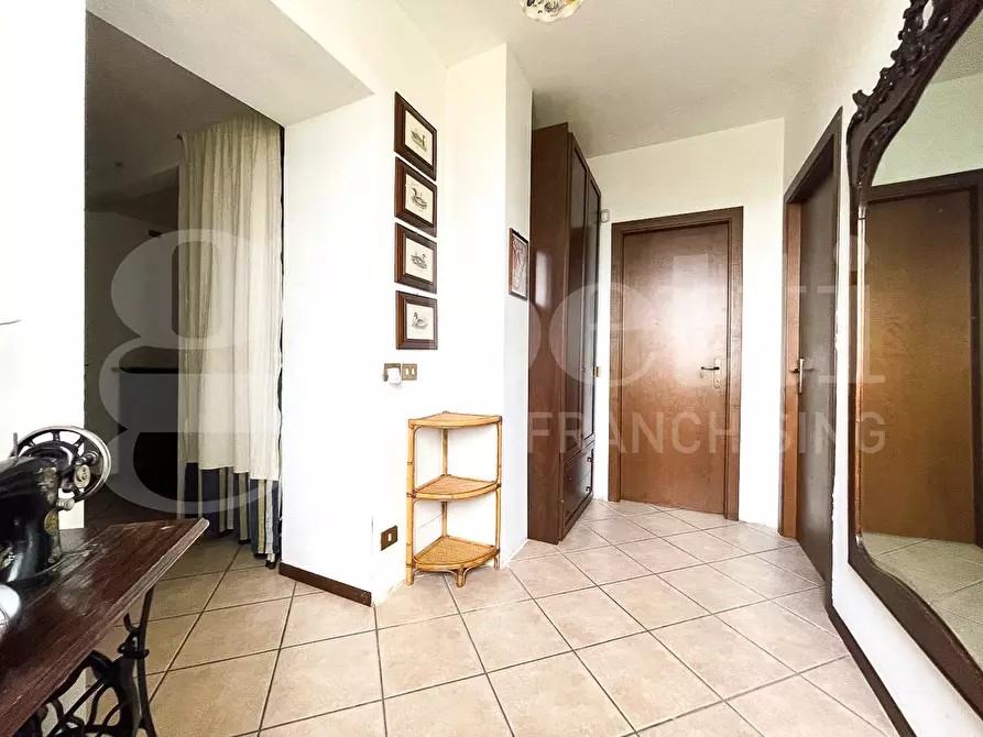 Immagine 9 di Casa indipendente in vendita  in Via PIETRO NENNI, 13 a Torgiano