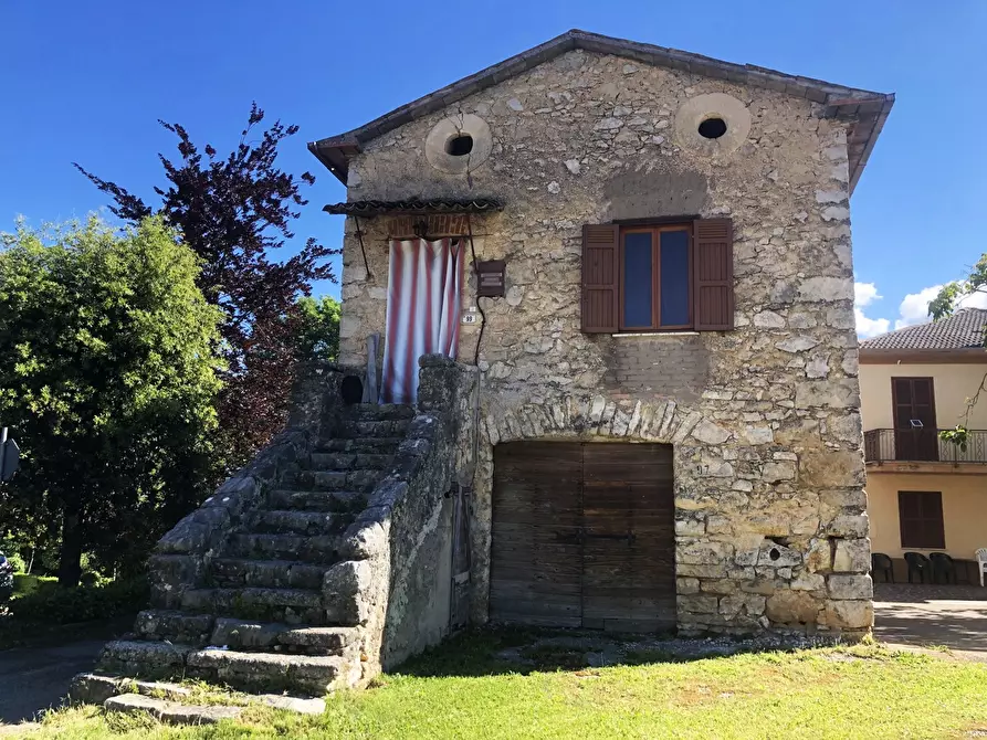 Immagine 2 di Casa indipendente in vendita  in Strada Provinciale 200, 99 a Trivigliano