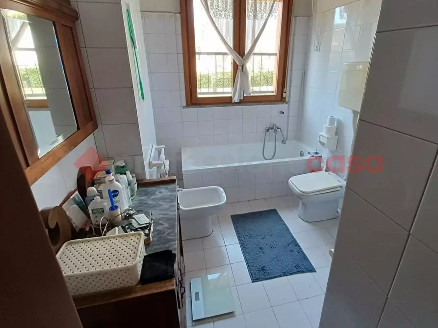 Immagine 17 di Appartamento in vendita  in Via ciro menotti, 135 a Legnano