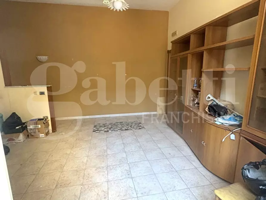 Immagine 9 di Appartamento in affitto  in Via calata capodichino, 88 a Napoli
