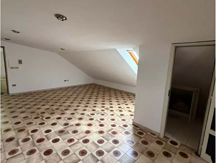 Immagine 4 di Appartamento in affitto  in Via ARCANGELO CORELLI, 5 a Sant'anastasia