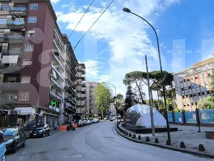 Immagine 1 di Appartamento in vendita  in Via Gabriele Jannelli, 190 a Napoli