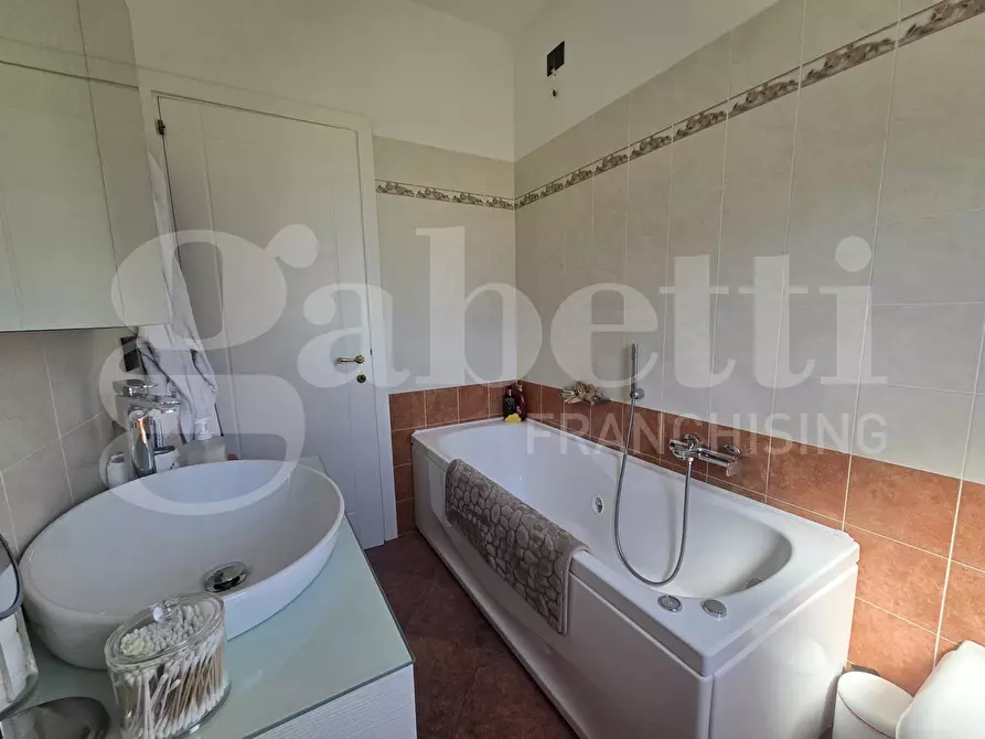 Immagine 13 di Appartamento in vendita  in Via Muracche II, 33 a Tortoreto