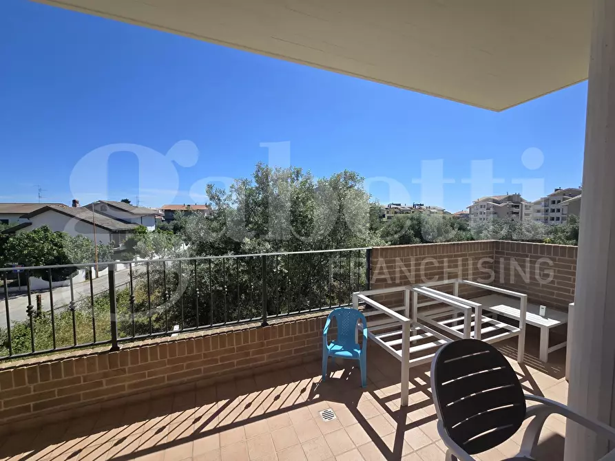 Immagine 16 di Appartamento in vendita  in Via Muracche II, 33 a Tortoreto
