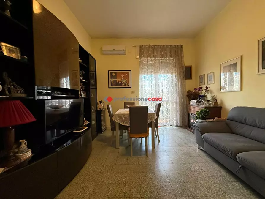 Immagine 3 di Appartamento in vendita  in Piazza Villani, 15 a Foggia