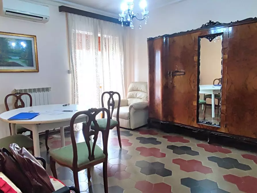 Immagine 10 di Appartamento in vendita  in Via ANNUNZIATA, 37 a San Vito Sullo Ionio