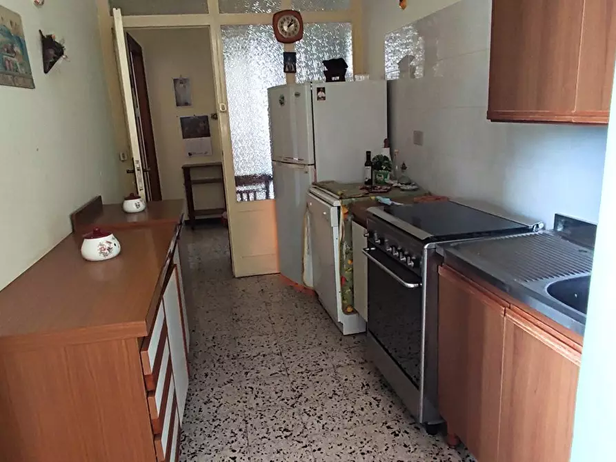 Immagine 8 di Appartamento in vendita  in Via ANNUNZIATA, 37 a San Vito Sullo Ionio