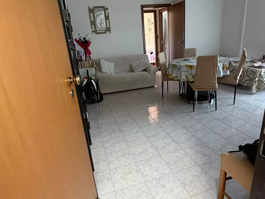Immagine 3 di Appartamento in vendita  in Via cervese, 131 a Forli'