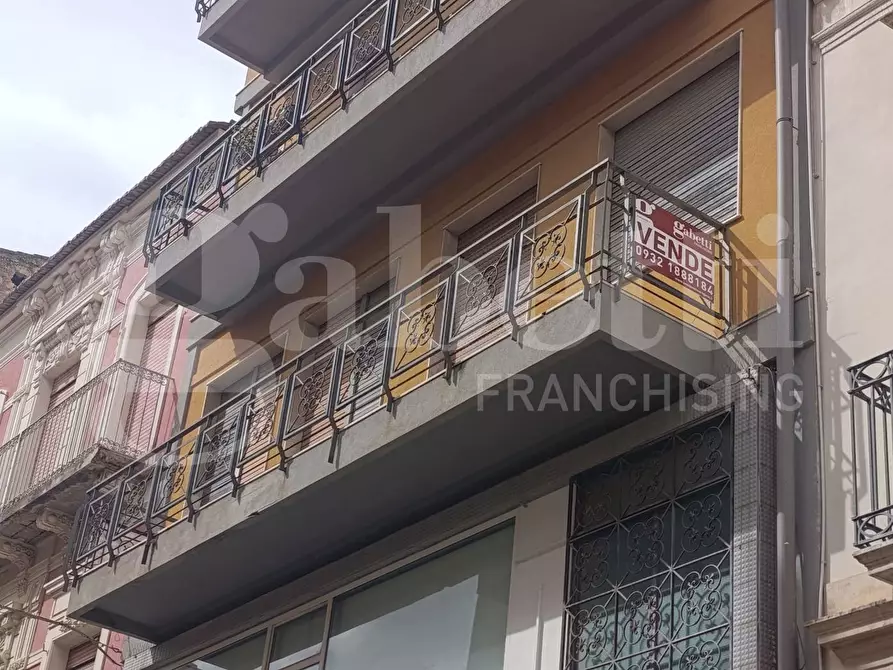 Immagine 1 di Appartamento in vendita  in Via CAVOUR, 235 a Vittoria