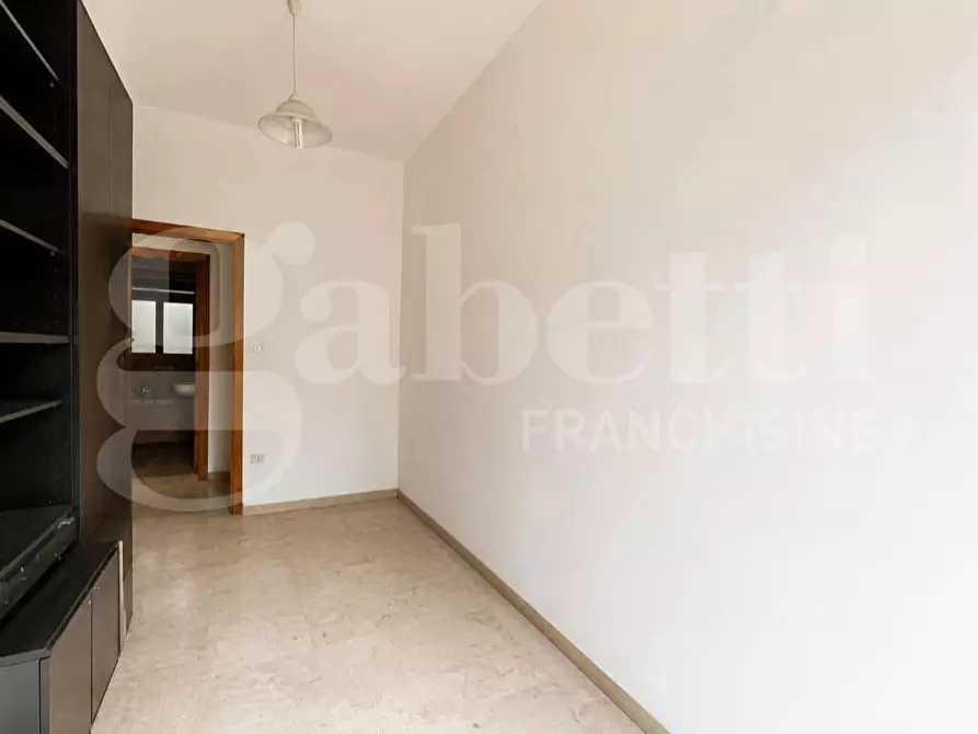 Immagine 11 di Appartamento in vendita  in Via CAVOUR, 235 a Vittoria