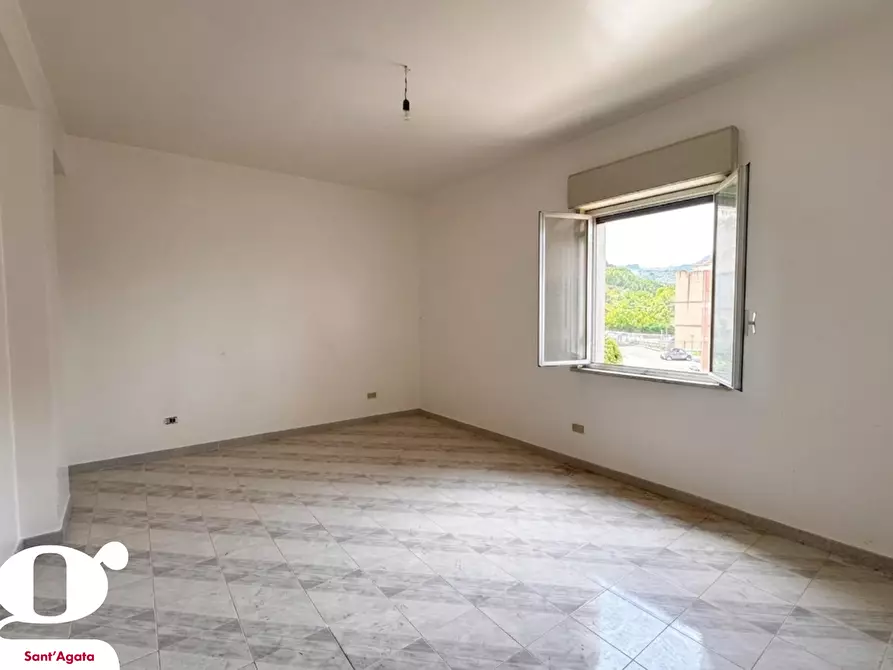 Immagine 8 di Appartamento in vendita  in Contrada CAPITA, 12 a Sant'agata Di Militello