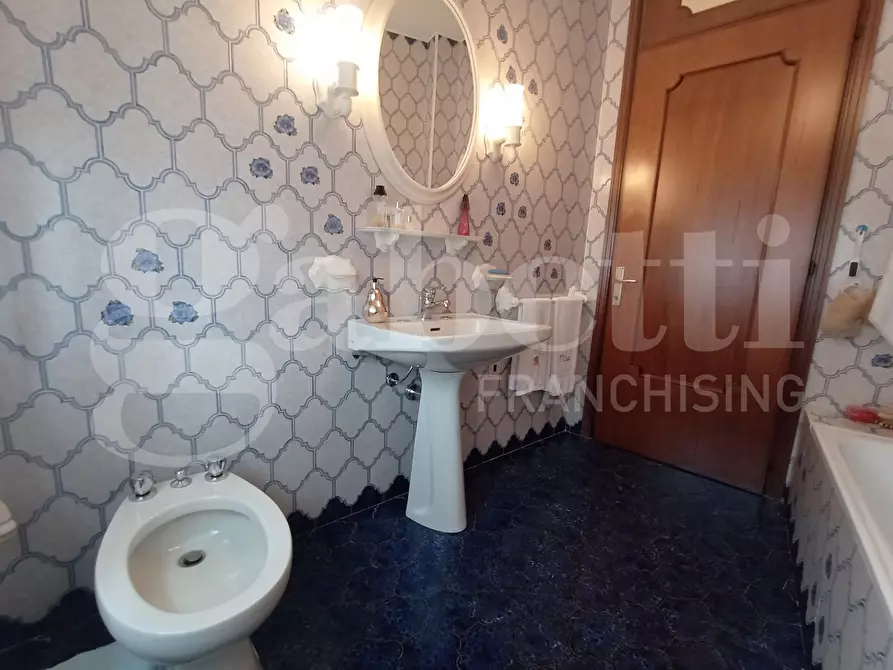 Immagine 18 di Appartamento in vendita  in Via CAVARZERE via Dei Martiri, 00 a Cavarzere
