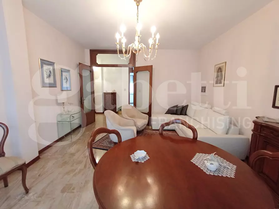 Immagine 3 di Appartamento in vendita  in Via CAVARZERE via Dei Martiri, 00 a Cavarzere