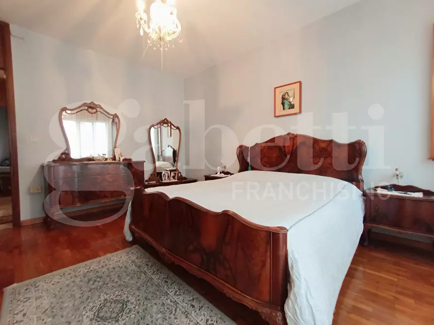 Immagine 11 di Appartamento in vendita  in Via CAVARZERE via Dei Martiri, 00 a Cavarzere